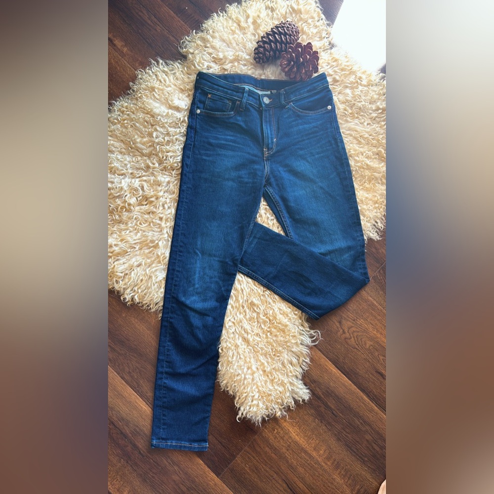 H&M Women's Dark Blue Straight Leg Jeans